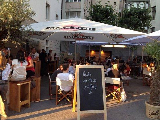 LuSt Cafe Bar