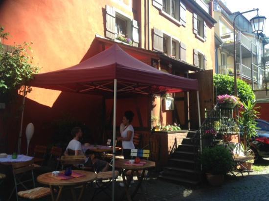 La Bodega