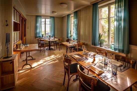 Helvetia Restaurant
