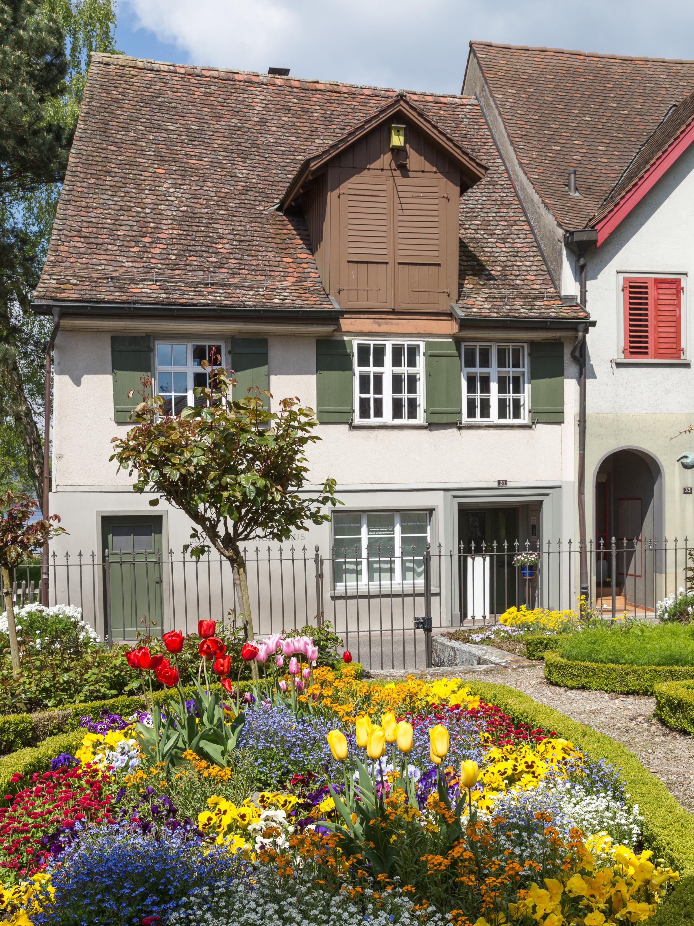 das Adolf Dietrich-Haus