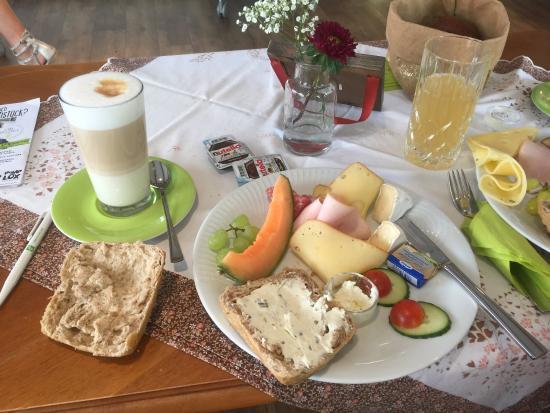 Cafe Glucklich