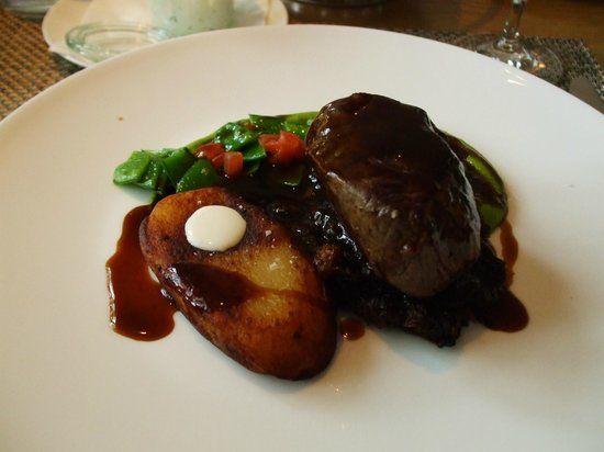 RIVA Restaurant