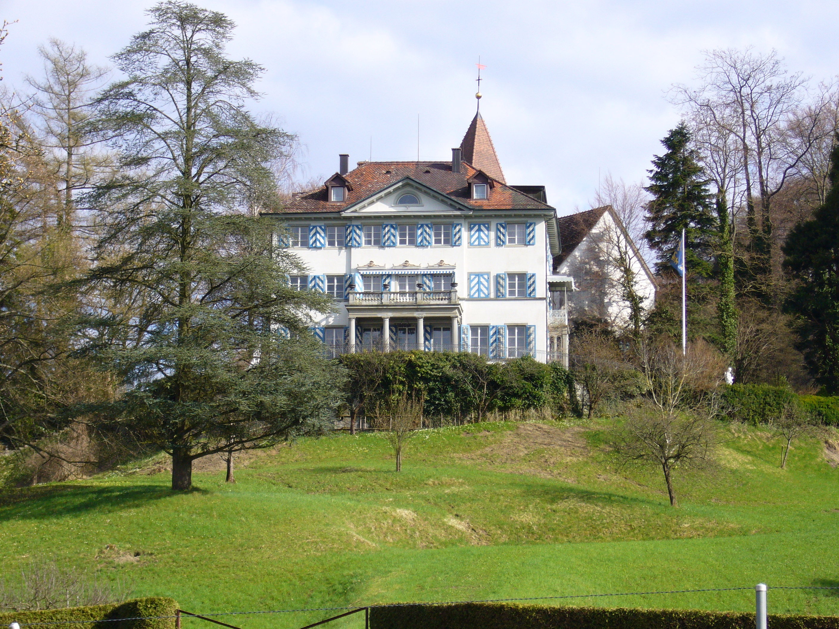 Schloss Louisenberg