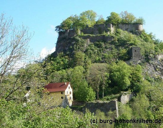 die Burgruine Hohenkrähen